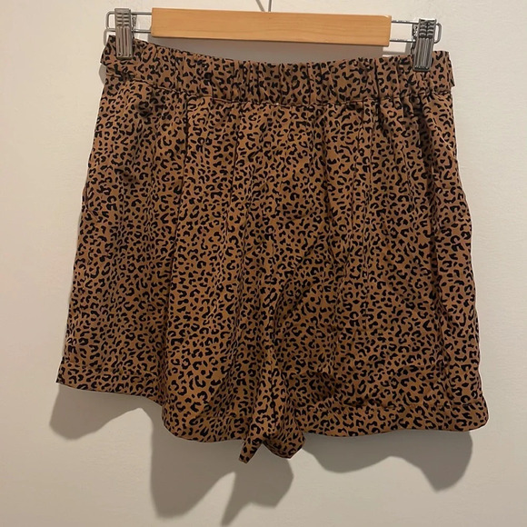 Miami Silky Leopard Shorts - Picture 2 of 2